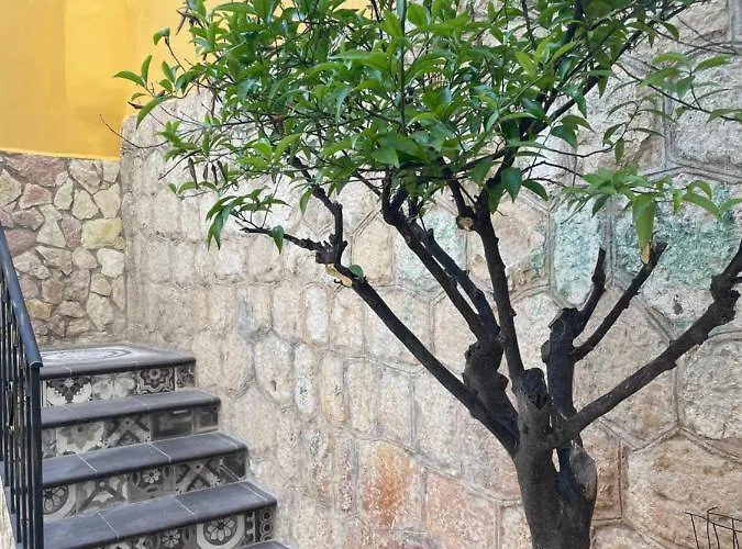 Casa Vacanze Donna Pina